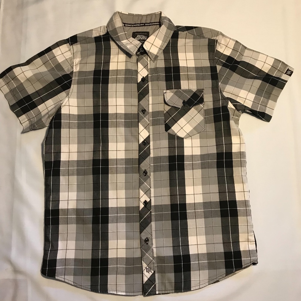 📢 Hart and Huntington - Button Down - Size M